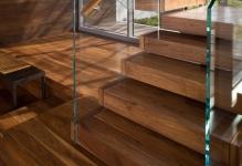 interior-wooden-stairs-with-glazed-fences-near-transparent-glazed-window-amazing-