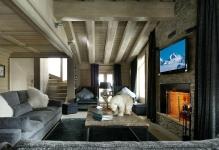 elegant-chalet-black-pearl-courchevel-charming-grey-sofas-fireplace