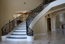 Carmencitta-Decorate-Your-House-Stairs-featured