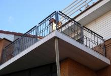 kovanye-balkony-14