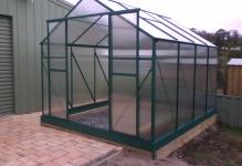 PolycarbonateGreenhouse-00