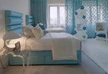 light-blue-curtains-bedroom-1024x745