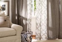 Layer-curtains-in-the-living-room-Love-this-pattern-and-living-room-curtains-ideas