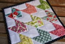 Chevron-Doll-Quilt-2-800x535