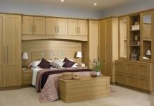 Tuscany-Lisa-Oak-Fitted-Bedroom-Furniture-Ceiling-Lamp-Wooden-Footboard-1