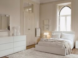 Спальня в белом цвете - это не только красиво, но и уютно, и стильно